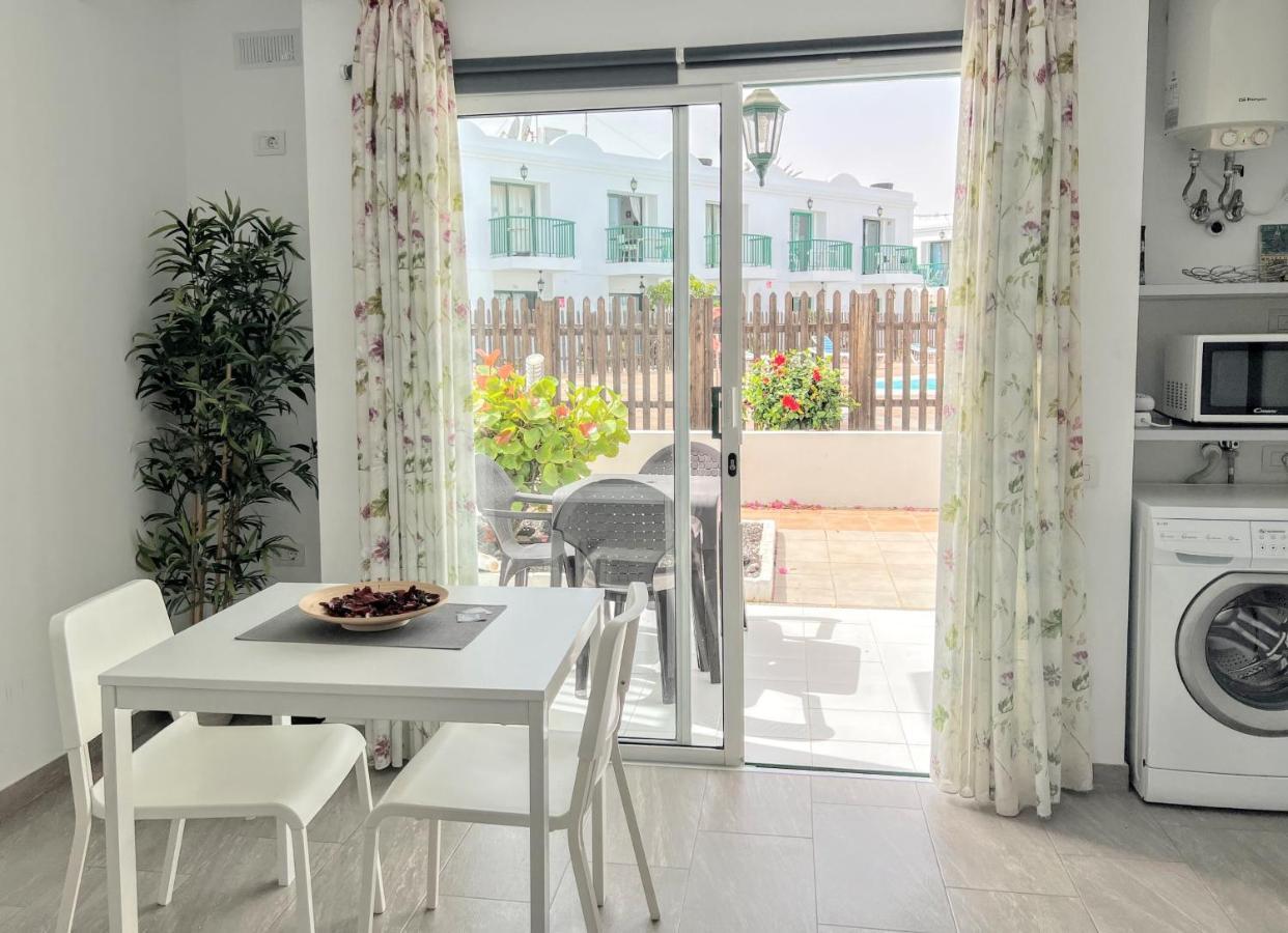 Buganvilla Corralejo Eksteriør billede